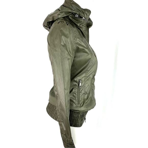 MACKAGE CAMO GREEN PACKABLE BOMBER RAIN JACKET SIZE XS - Picture 6 of 14
